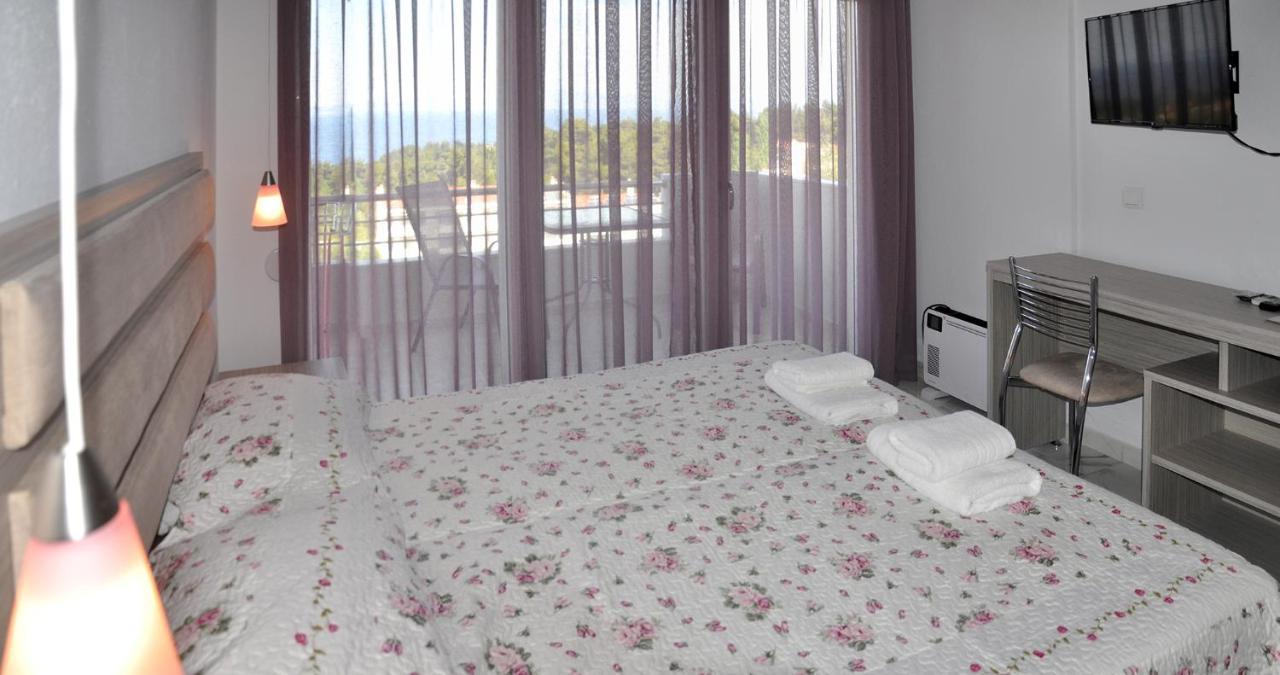 Valiant Sea Apart otel Kriopigi Dış mekan fotoğraf